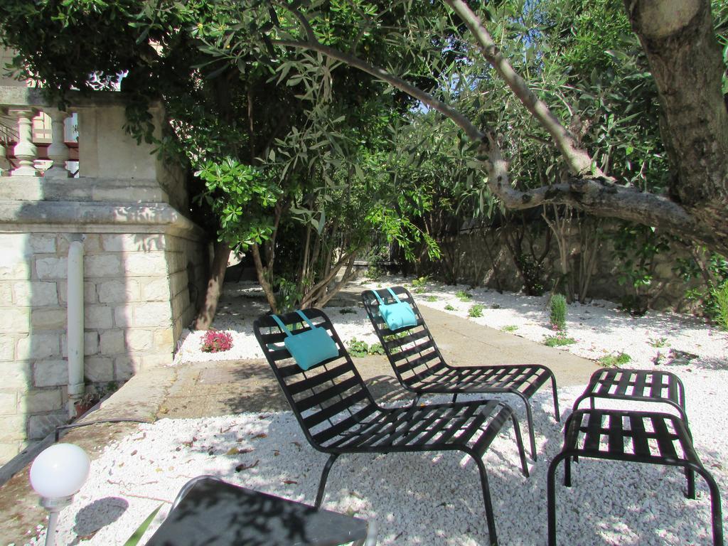 Frühstückspension Maison Douce Arles